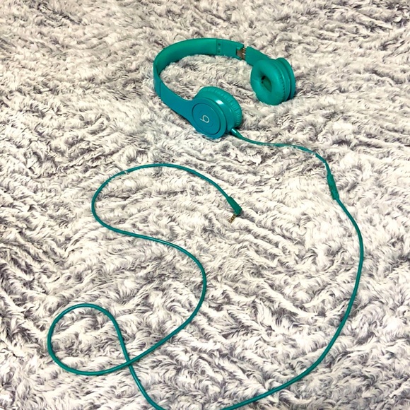 Beats by dr.Dre headphones - Picture 2 of 3